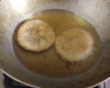 A picture of step 7 of Pyaaz Kachori.