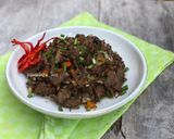 Foto langkah ke 4 dari resep Daging Sapi Tumis Serai.