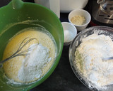 Foto del paso 2 de la receta: Bizcocho de mantequilla, coco y almendra
