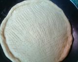 Foto langkah ke 3 dari resep Pizza teflon (dough tanpa susu).