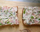 A picture of step 3 of Rawa Veg Open Sandwich.