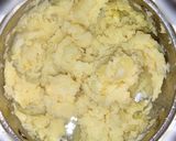 Фото кроку 4 до ~Картофельные зразы с мясом и грибами~.