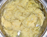 Фото кроку 4 до ~Картофельные зразы с мясом и грибами~.