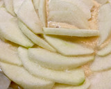 Foto del paso 8 de la receta: Pastel rústico de mantequilla con manzanas