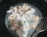 Foto langkah ke 2 dari resep Sup Ayam Wortel.