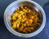 दुधीची मूग डाळ घालून केलेली भाजी (Dudhi Moong Dal Bhaji Recipe In Marathi) रेसिपी स्टेप 2 फोटो 