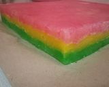 Foto langkah ke 6 dari resep Lapis Singkong Pelangi.
