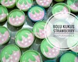 Foto langkah ke 6 dari resep Bolu Kukus Strawberry.