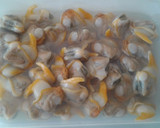 Foto del paso 2 de la receta: Aperitivo: cucharitas de berberechos en salsa