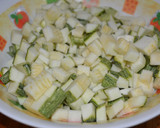 Foto del paso 1 de la receta: Zucchini, tomate y huevo con un toque especiado