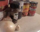 A picture of step 1 of Beef and Black Bean Enchilada Chili.