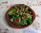Foto del passaggio 2 della ricetta Insalata di spinaci freschi