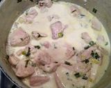 Foto del paso 2 de la receta: Pollo al verdeo con puré de papas