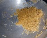 A picture of step 1 of Vermicelli kheer.