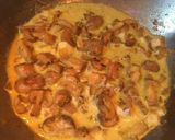 A picture of step 6 of Creamy Garlic Mushroom.