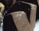 Foto langkah ke 5 dari resep Bolu Ketan Hitam Panggang dengan Oven Kompor.