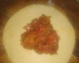 A picture of step 3 of Onion tomato paratha.