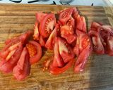 Une image de l'étape 4 de Salade feuille de chêne aux tomates, mozzarella et persil.