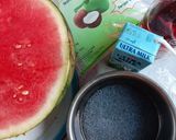 Foto langkah ke 1 dari resep Es S6 (Es Semangka Selasih Sari Kelapa Susu Sirup Coco Pandan).