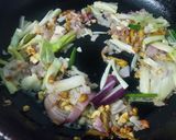 A picture of step 2 of Hongkong Chicken.