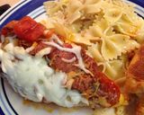 A picture of step 8 of Pizza chicken.