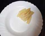 Foto del paso 1 de la receta: Crema de calabacín, puerro y manzana