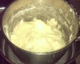 Foto del paso 3 de la receta: Mochis (pastelitos japonés de arroz glutinoso) relleno de mousse de crema catalana