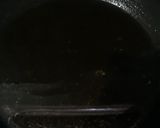 Foto langkah ke 3 dari resep Omelet mie instant.
