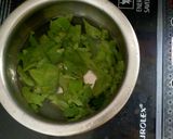 A picture of step 2 of Spinach bowl with chickpeas curry & spicy Hummus.