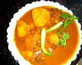 मसालेदार आलू चना करी (Masaledar aloo chana curry recipe in hindi) रेसिपी चरण 4 फोटो
