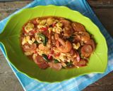 Foto langkah ke 7 dari resep Udang, sosis, telur saus tiram.