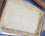 Foto del paso 5 de la receta: Tarta de atún, choclo, zanahoria, huevo y cebolla