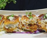 पाव भाजी पिज़्ज़ा (Pav bhaji pizza recipe in Hindi) रेसिपी चरण 11 फोटो