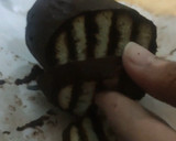 A picture of step 6 of Lazy Biscuit cocoa butter Slice Cake.