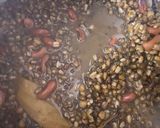 A picture of step 1 of Dal Makhani.