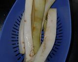 Foto del paso 1 de la receta: Bastoncitos de berenjena 🍆 ♡
