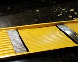 Foto del paso 2 de la receta: Chip de batatitas caseras al microondas