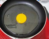 Foto langkah ke 2 dari resep Telur Kuah Kecap.