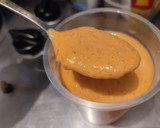 Foto del paso 4 de la receta: Salsa🫕cremosa🥛de pimiento y cebolla🌶️🧅🥙
