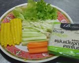 รูปขั้นตอนการทำที่ 1 ของ สลัดโรลข้าวโพด