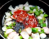 A picture of step 6 of Baby corn Manchurian.