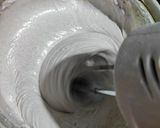 Foto langkah ke 5 dari resep Bolu kukus ketan Item.
