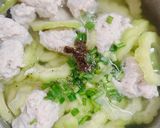 Hình bước làm 4 của món Cơm ngon nhà Huý 🏡: Ba rọi rút sườn chiên sả ớt - Canh khổ qua cá thác lác