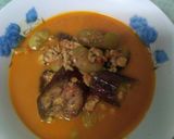 Foto langkah ke 6 dari resep Gulai Pensi (kerang kecil) terung dan kacang roti.