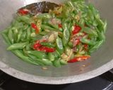 Foto langkah ke 2 dari resep Tumis Buncis dan Ampela Ayam🐔.