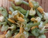 A picture of step 2 of Quesadilla with Squash Blossoms and Mushrooms.