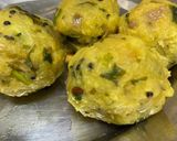 A picture of step 3 of Vada pav.
