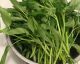 Foto langkah ke 1 dari resep Plecing Kangkung Lombok.