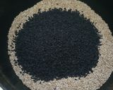 ચીક્કી (Chikki Recipe In Gujarati) રેસીપી સ્ટેપ1ફોટો