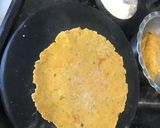 A picture of step 3 of Khichdi Thepla.